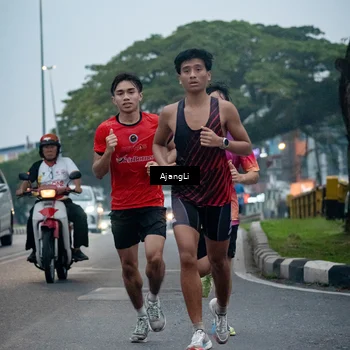 Runner Photo 8978473