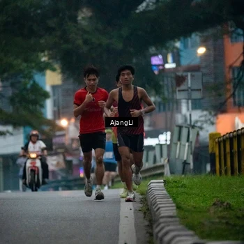 Runner Photo 8978476