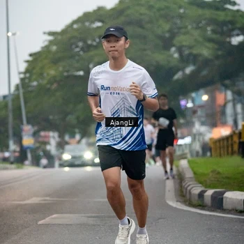 Runner Photo 8978488