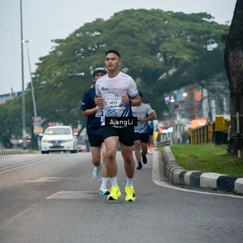 Runner Photo 8978489