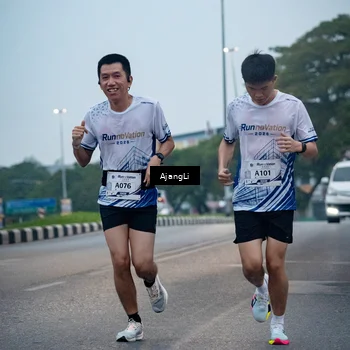 Runner Photo 8978508
