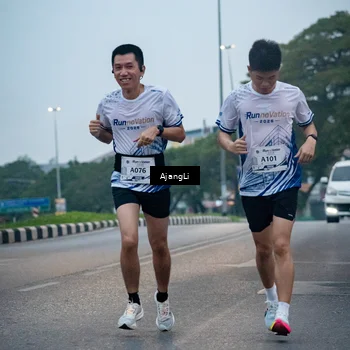 Runner Photo 8978517