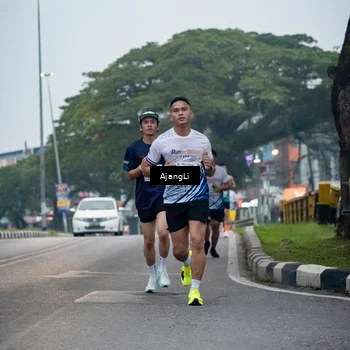 Runner Photo 8978523