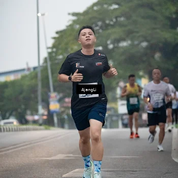 Runner Photo 8978525