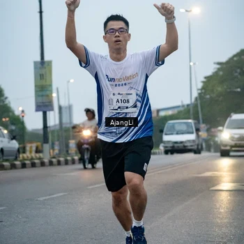 Runner Photo 8978539