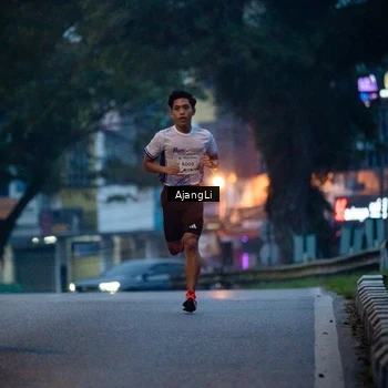 Runner Photo 8978543