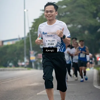Runner Photo 8978554