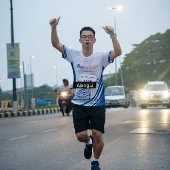 Runner Photo 8978555