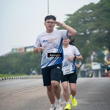 Runner Photo 8978564