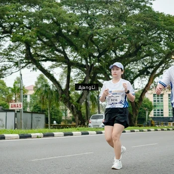 Runner Photo 8978565