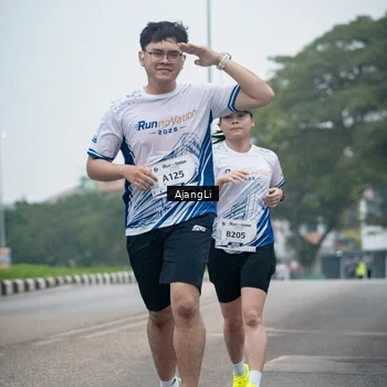 Runner Photo 8978574
