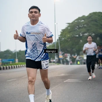 Runner Photo 8978577