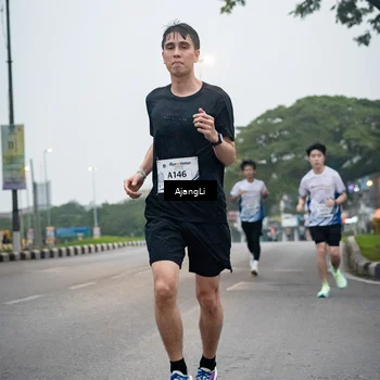 Runner Photo 8978592