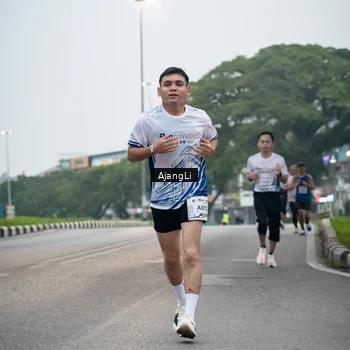 Runner Photo 8978622