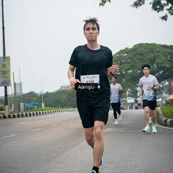 Runner Photo 8978624