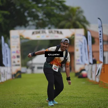 Runner Photo 8978643
