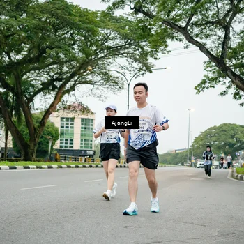 Runner Photo 8978663