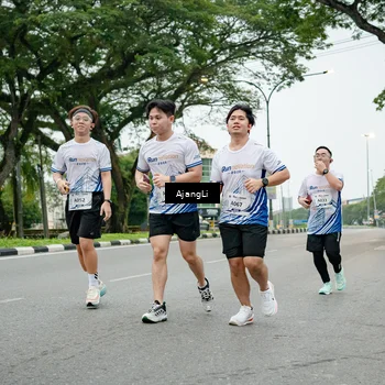 Runner Photo 8978673