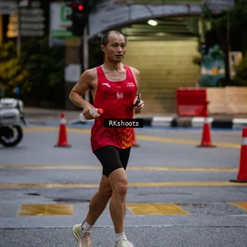 Runner Photo 8978686
