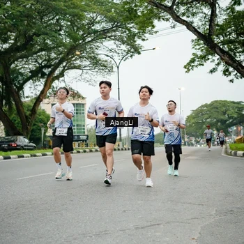 Runner Photo 8978688