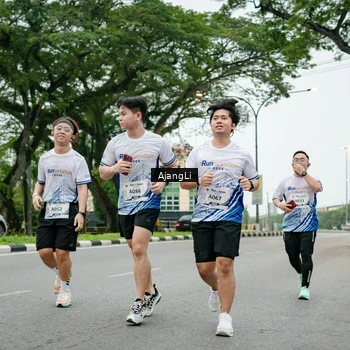 Runner Photo 8978690
