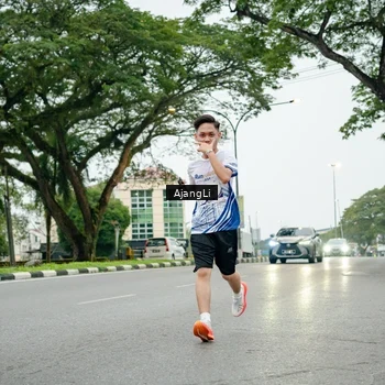 Runner Photo 8978701