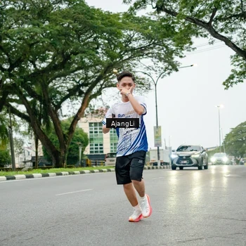Runner Photo 8978703