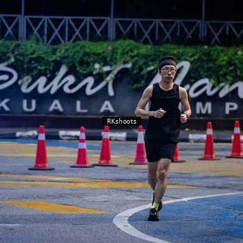 Runner Photo 8978706