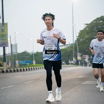 Runner Photo 8978724