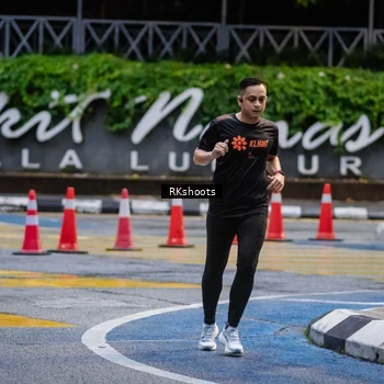 Runner Photo 8978737