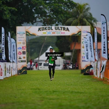Runner Photo 8978746