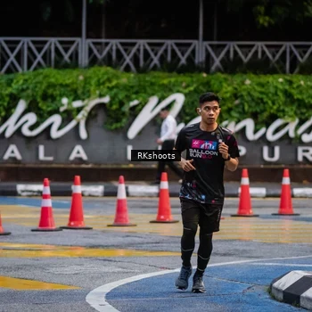 Runner Photo 8978754