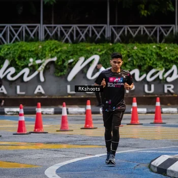 Runner Photo 8978756