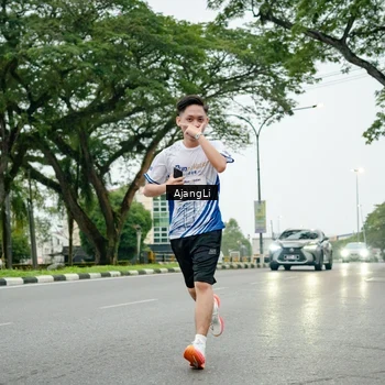 Runner Photo 8978767