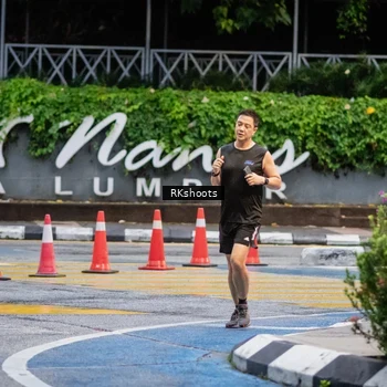 Runner Photo 8978769