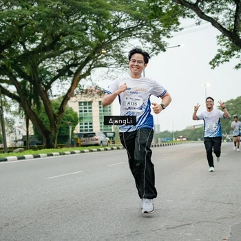 Runner Photo 8978790