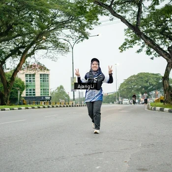 Runner Photo 8978792