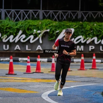 Runner Photo 8978793