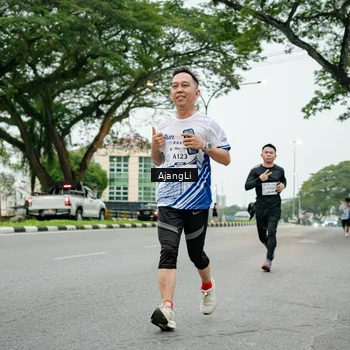Runner Photo 8978794