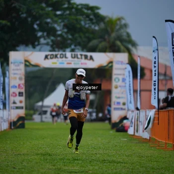 Runner Photo 8978816