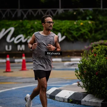 Runner Photo 8978823
