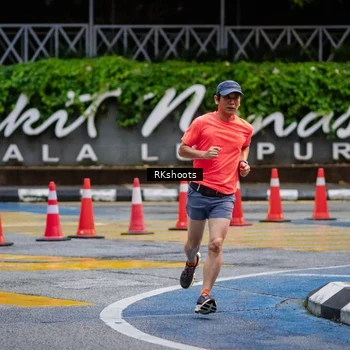 Runner Photo 8978826