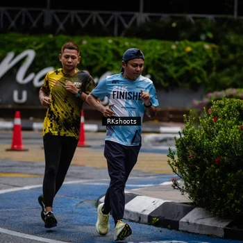 Runner Photo 8978836