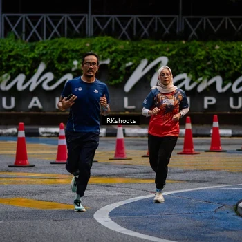 Runner Photo 8978846