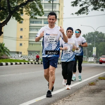 Runner Photo 8978850