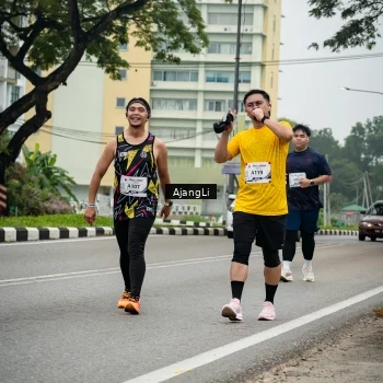 Runner Photo 8978851