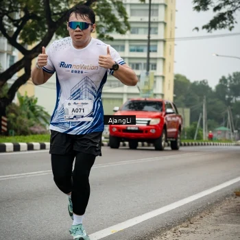 Runner Photo 8978897