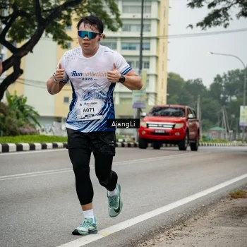 Runner Photo 8978899