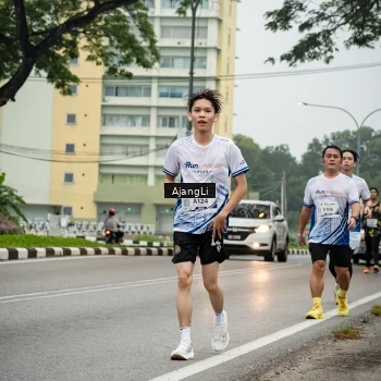 Runner Photo 8978931