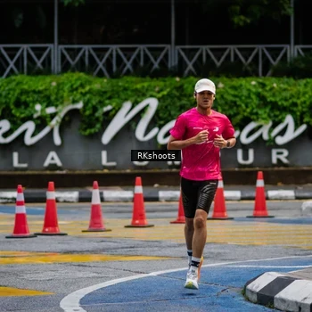 Runner Photo 8978932